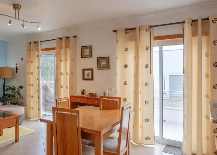 דירה Rito's Paradise נאזרה