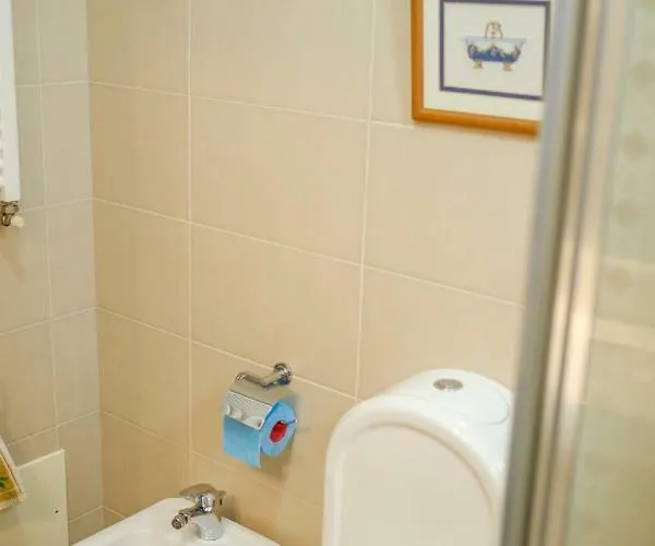 Rito's Paradise דירה נאזרה